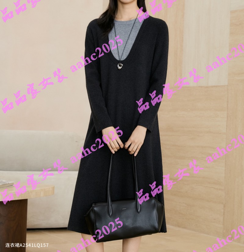 Aitoo·Suxi艾凸苏希2025冬装新款国内正品代购连衣裙 A2541LQ157