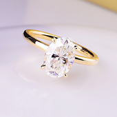 椭圆鸽子蛋形钻石戒指女18K黄金玫瑰金IGI培育钻石12克拉钻戒简约