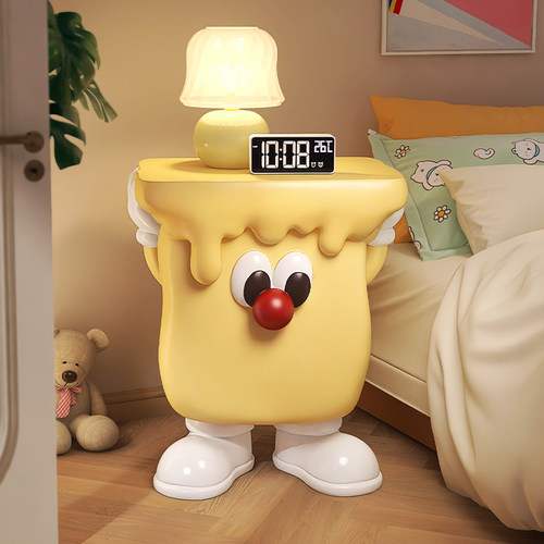 初见奶油风儿童房床头柜替代品