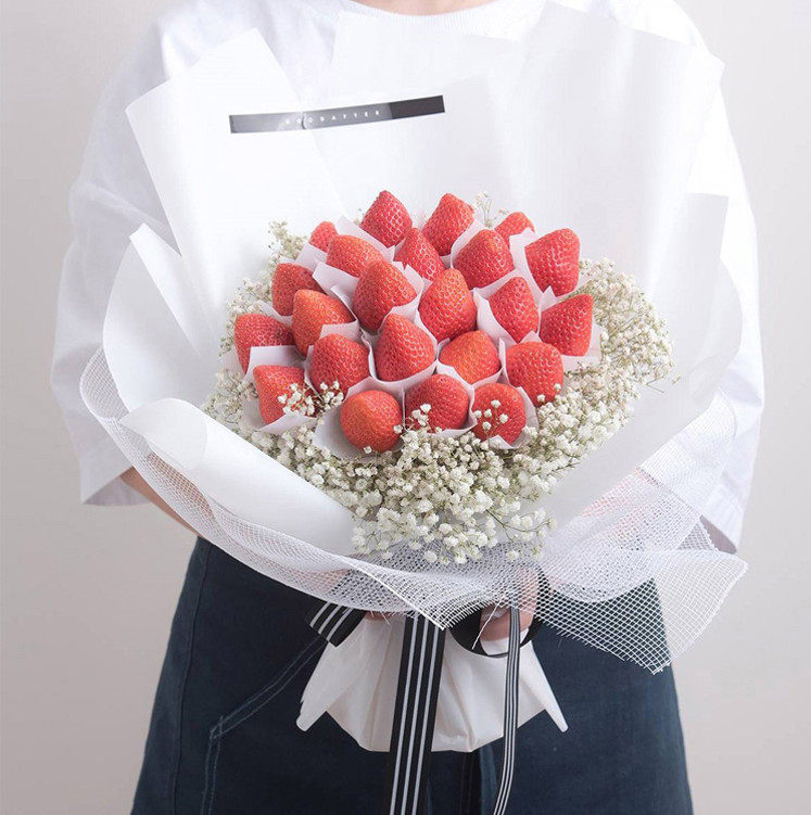 广州鲜花速递同城网红奶油草莓玫瑰花束深圳珠海中山生日配送花店
