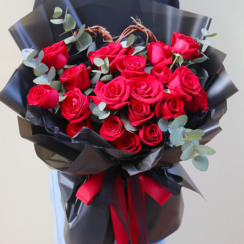 红玫瑰鲜花花束同城速递520送女友生日深圳上海北京广州花店送花