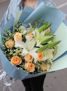 康乃馨百合花束柳州鲜花速递城中鱼峰柳南柳北柳江同城生日送花店