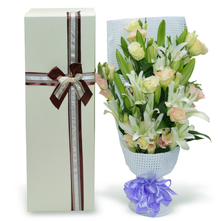 北京鲜花速递同城白粉香水百合花束礼盒上海苏州杭州南京花店送花