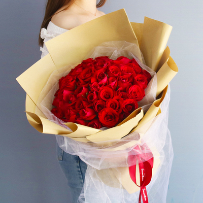 同城速递生日香槟玫瑰花束