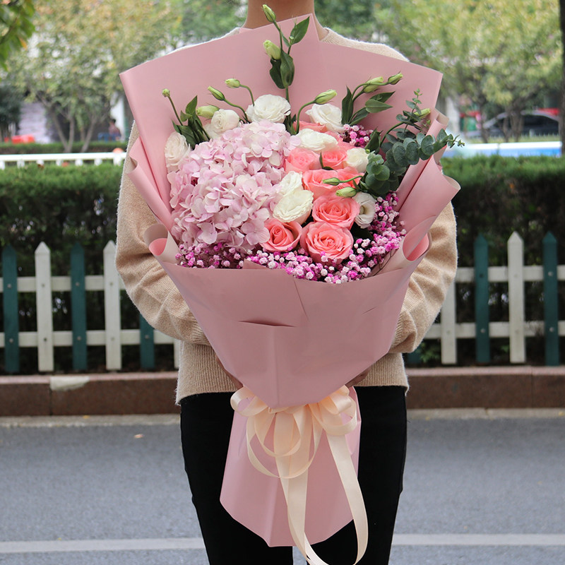 绣球桔梗混搭湖州无锡红玫瑰花束