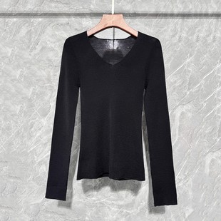 深圳南油德国扬子纱无缝一体V领打底衫长袖内搭针织衫女套头毛衣
