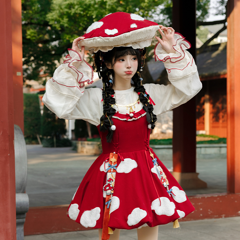 红色拜年服青lo蘑菇可爱花苞裙
