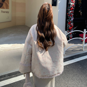 浅粉色国风印花短款羽绒服女冬季高级感气质加厚保暖90白鸭绒外套图片