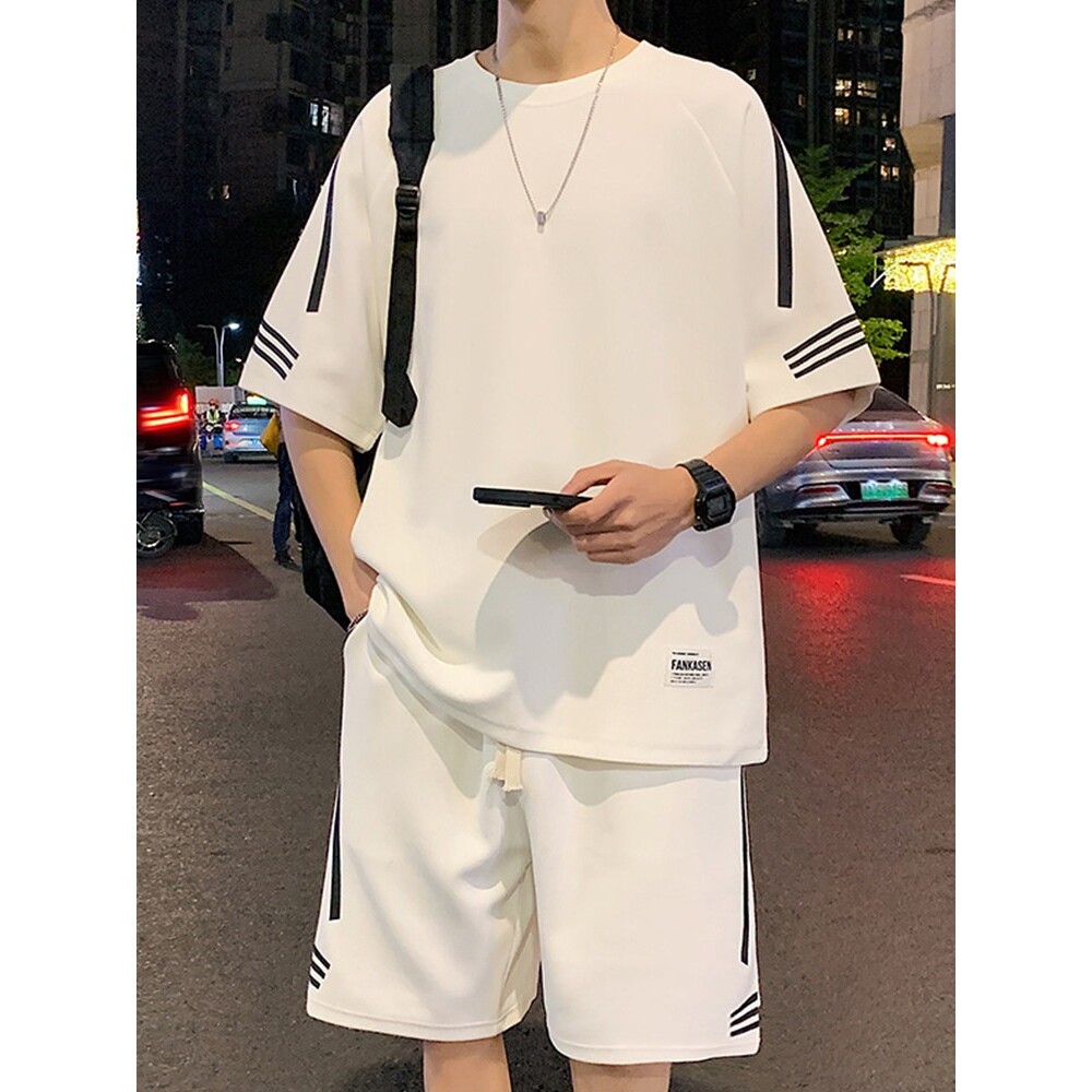 休闲运动套装男夏季新款宽松冰丝短袖t恤男士短裤搭配帅气一整套