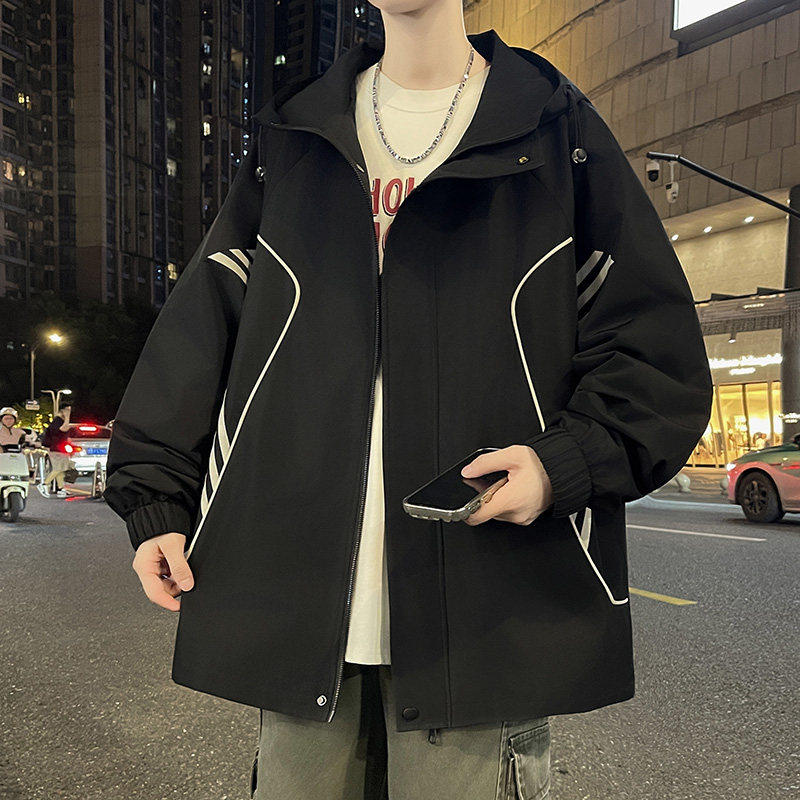 男士外套2026年春季新款百搭机能风冲锋衣夹克男款连帽休闲上衣服