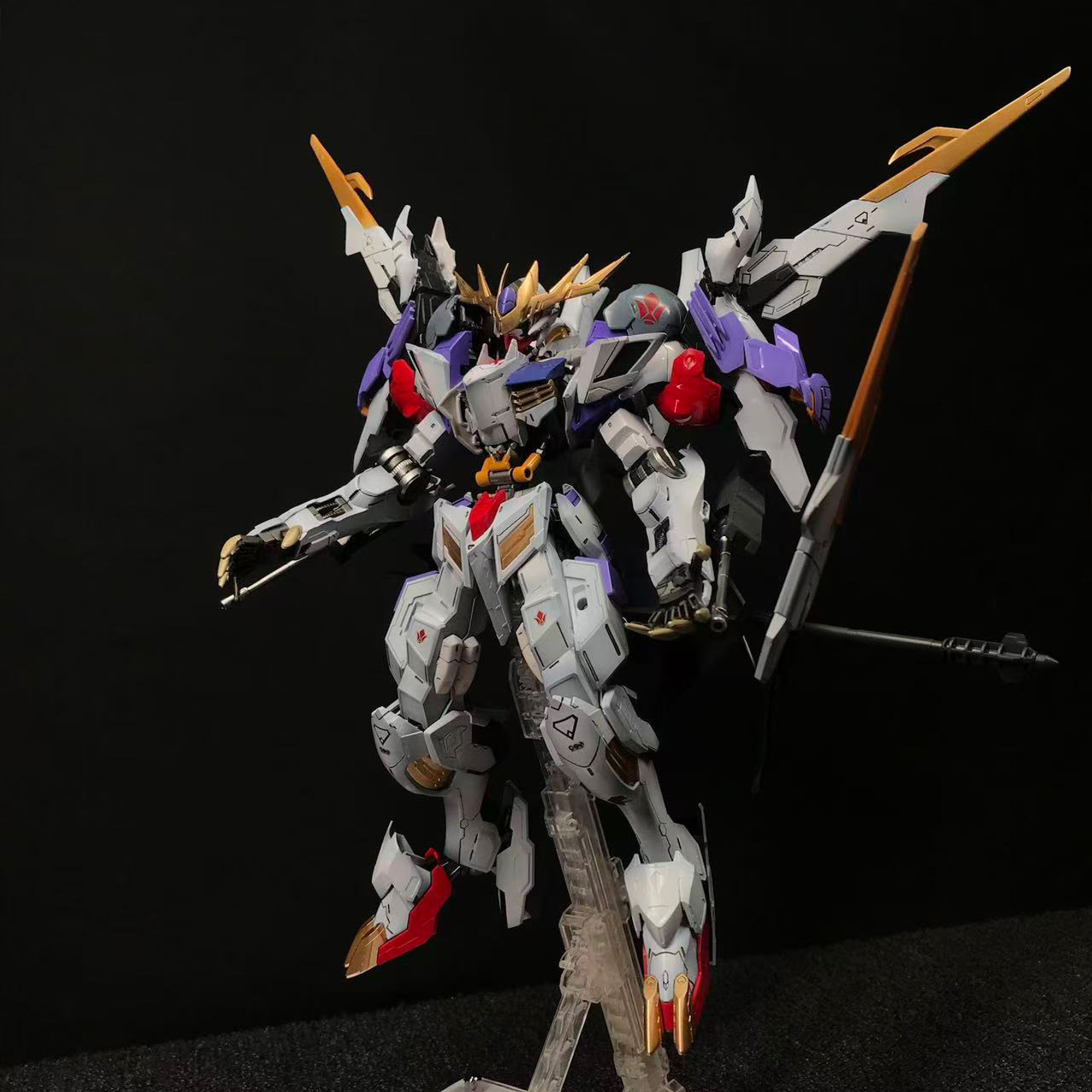 万代1/100狼王巴巴托斯高达魔改代工上色成品fei现货
