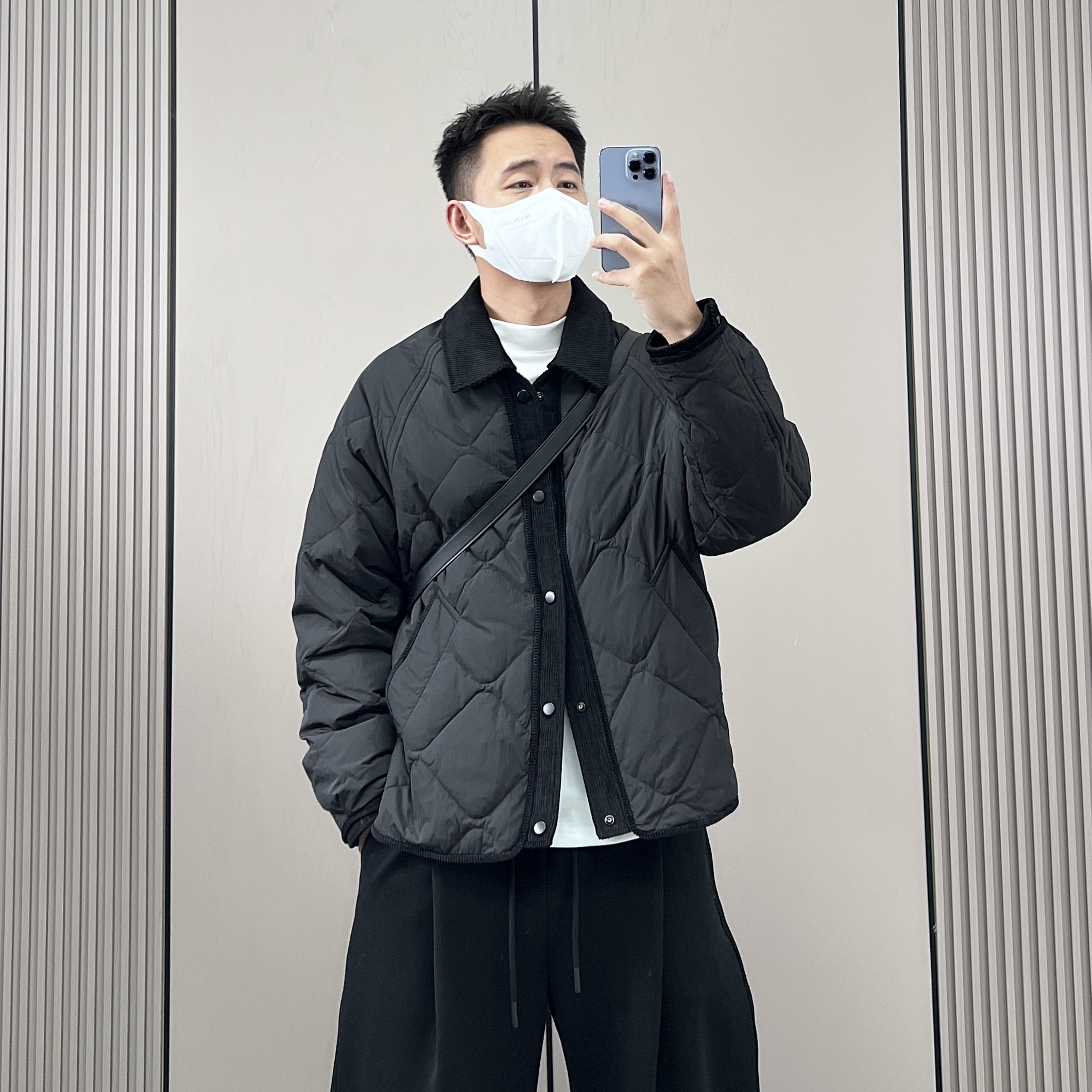 日系复古灯芯绒拼接轻薄款羽绒服