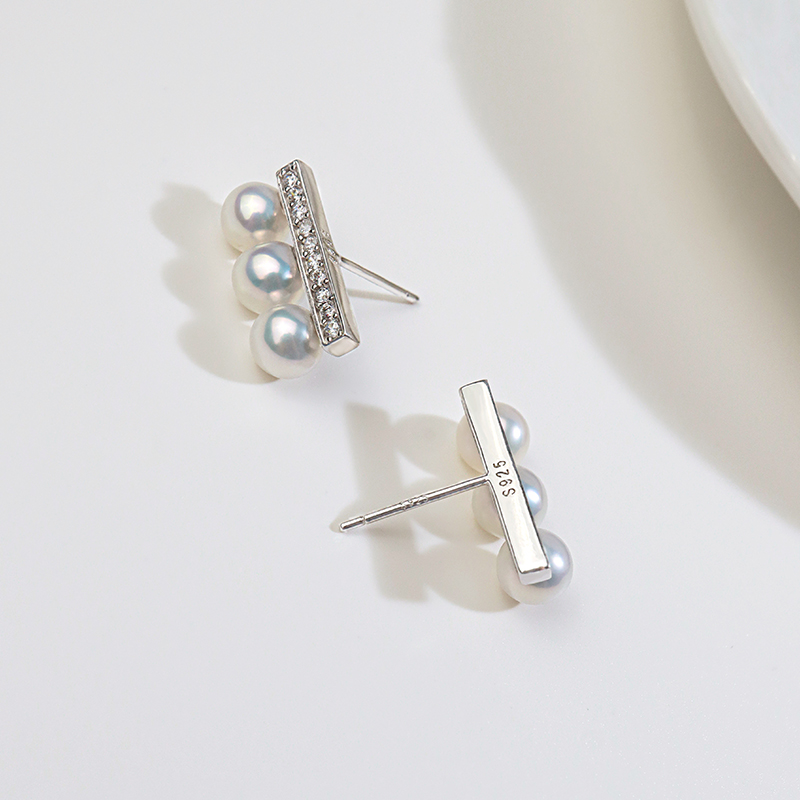 5-6mm极光淡水珍珠耳钉