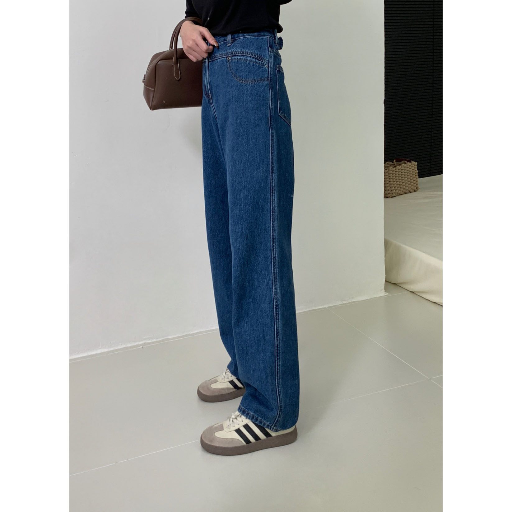 2024春季直筒牛仔长裤