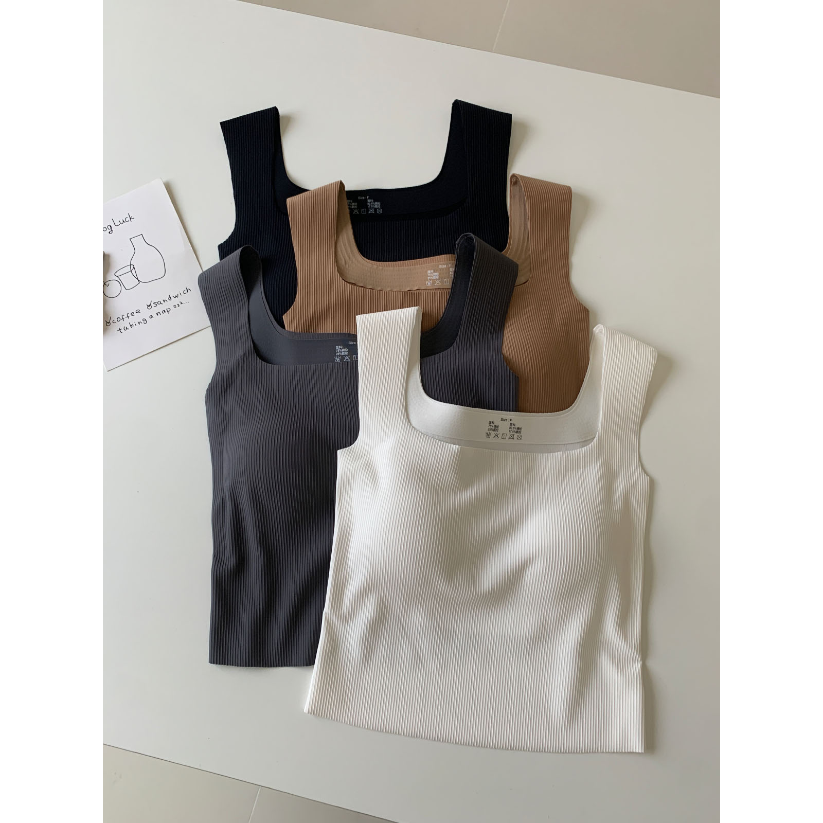 入多色 带胸垫露方领百搭背心夏季凉爽很好穿打底内搭宽肩带背心,女装/女士精品,背心吊带,淘宝优惠券,粉丝福利购,淘宝优惠卷