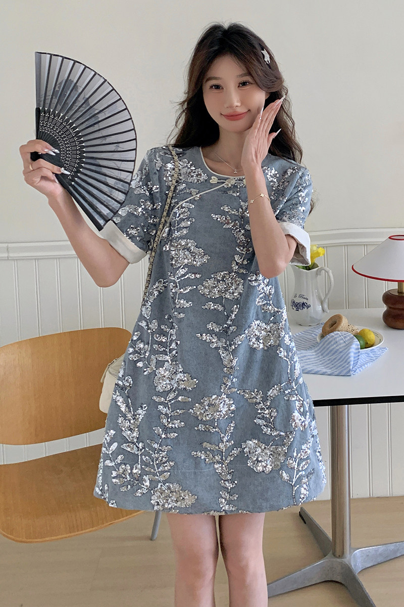 新中式设计款小众连衣裙女夏天洋气亮丝刺绣工艺国风女装小短裙子,女装连衣裙,浙宝220