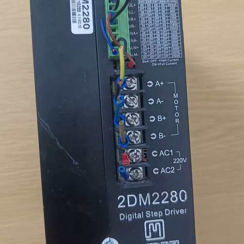 议价杰美康2DM2280步进电机驱动器，件，实物拍的，成色还可维修