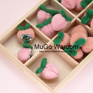 日系水蜜桃胸针少女心可爱手工羊毛毡蜜桃服装 MuGo手作 配饰