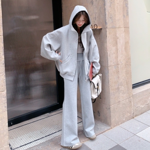 休闲运动风穿搭灰色连帽卫衣套装女2025春秋超火好看阔腿裤两件套图片