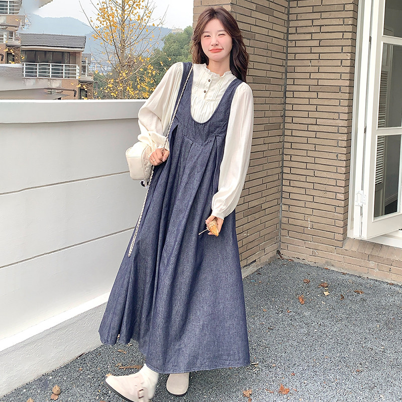 俏皮减龄牛仔背心连衣裙2025早春新款流行学院风百搭衬衫,女装连衣裙,2D082