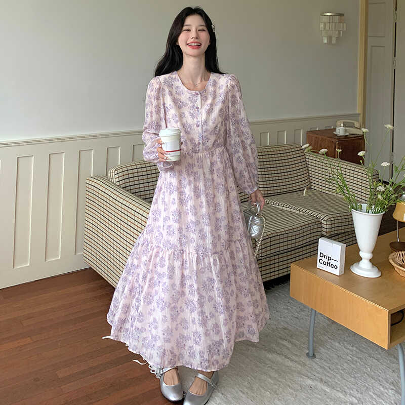 茶歇法式绝美紫色碎花连衣裙女2024夏季新款别致高腰仙女长款裙子,女装连衣裙,2D082