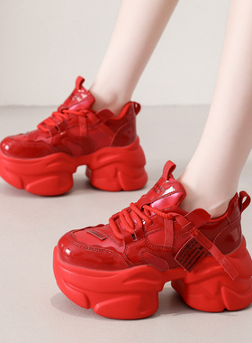 小众女鞋厚底老爹鞋女2025春秋新款红色小个子炸街运动休闲单鞋女