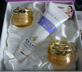 名姵姬肤白金装日晚霜 祛除暗沉退去黑色素修复三合一套装护肤品