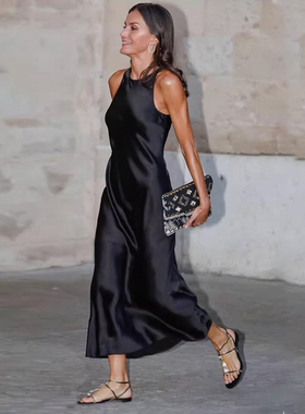 吊带连衣裙夏2025年爆款高级感黑色无袖背心裙子醋酸缎面气质长裙