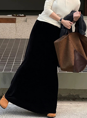 金丝绒半身裙高个子气质修身显瘦高腰大码加绒黑色后开叉长裙子女