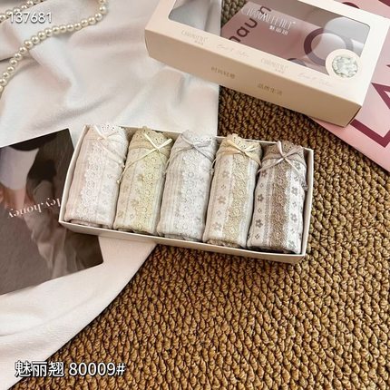 五条装魅丽翘80009中腰包臀弹力莫代尔内裤蕾丝拼接碎花三角短裤