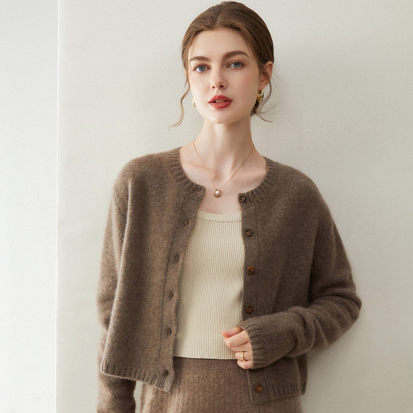 康赛妮~纯山羊绒衫女五针三股圆领高腰加厚宽松针织开衫毛衣外套,女装/女士精品,羊绒衫,淘宝优惠券,粉丝福利购,淘宝优惠卷