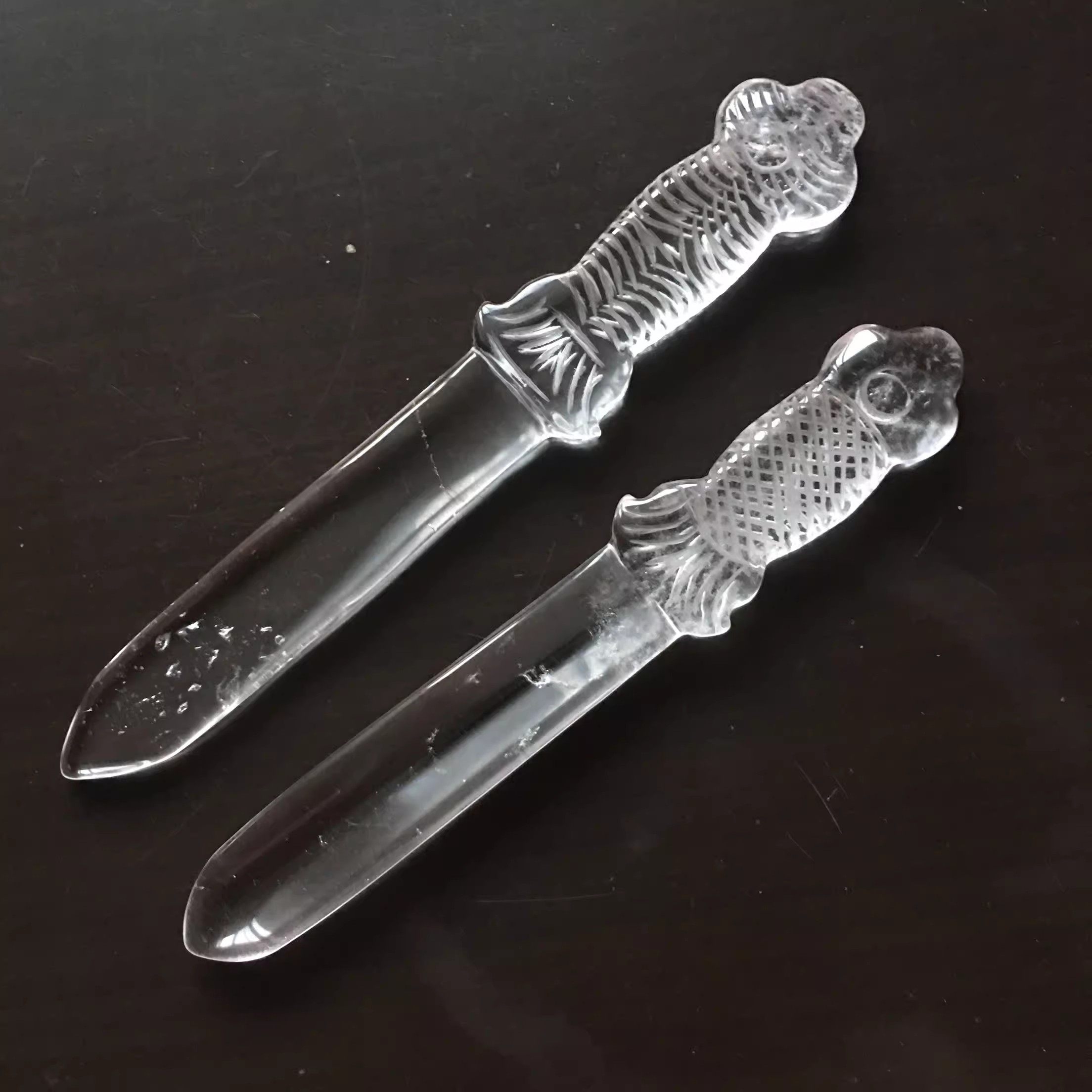 天然白水晶刀剑摆件梳子把玩件