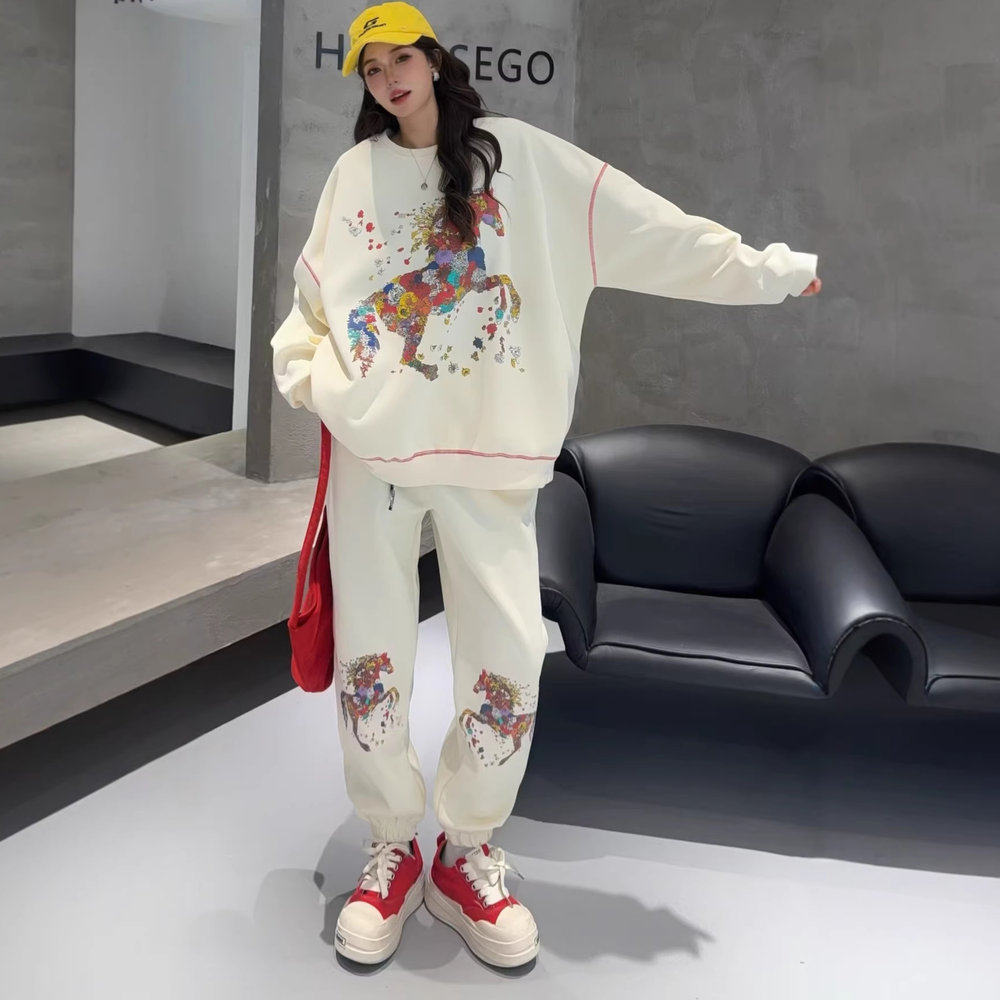 套装本历年骏马百花图艺术印花新年新款卫衣束脚卫裤宽松两件套潮,女装/女士精品,时尚套装,淘宝优惠券,粉丝福利购,淘宝优惠卷