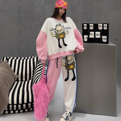 摇粒绒2025年拼接撞色卡通均码