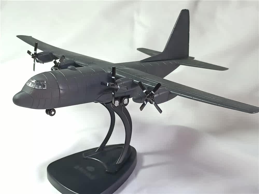 涂装完成品 1/144美国c130大力神运输机模型军事儿童飞机航模摆件