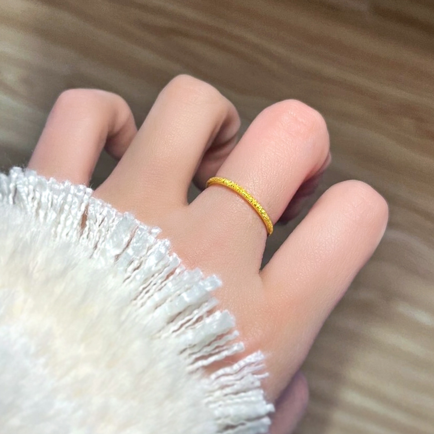 迷你满圈细闪满天星磨砂钛钢戒指精致叠戴素圈简约显白不掉色指环