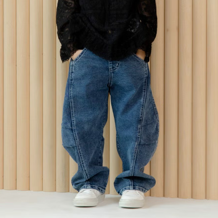 Kiddielove 日本代购 童装 MYD 棉弹丹宁布立体剪裁裤型好牛仔裤