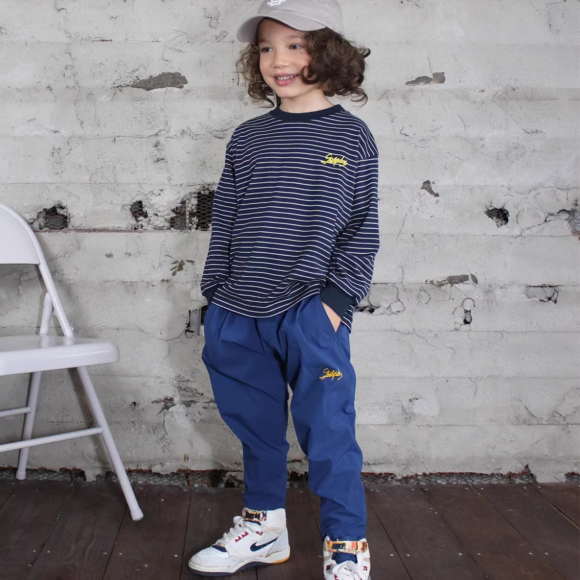 日本代购 童装 GROOVY COLORS 弹力防水透气褶皱廓形宽松休闲长裤