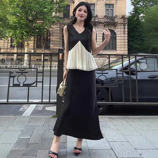 海边度假风 无袖 背心黑色连衣裙子女夏季 2025新款 穿搭一整套装