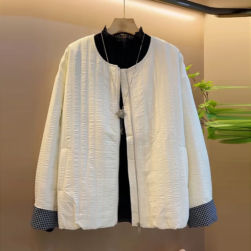 欧货轻奢拼接格子遮肉外套打底