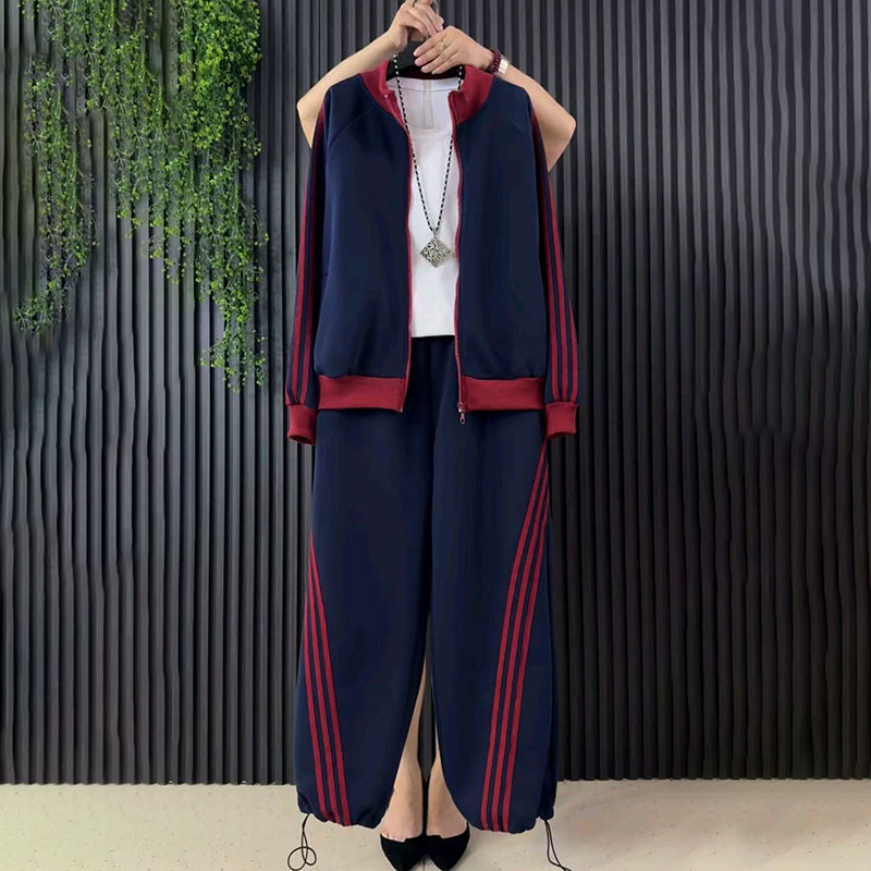 时尚减龄彩杆加绒卫衣休闲套装秋