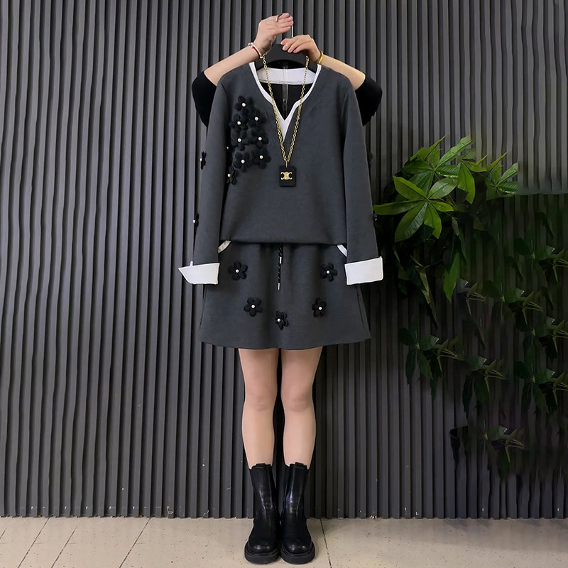 胖妹妹2026春季新款大码女装韩版时尚立体花朵上衣搭配半身裙套装,女装/女士精品,大码套装,淘宝优惠券,粉丝福利购,淘宝优惠卷