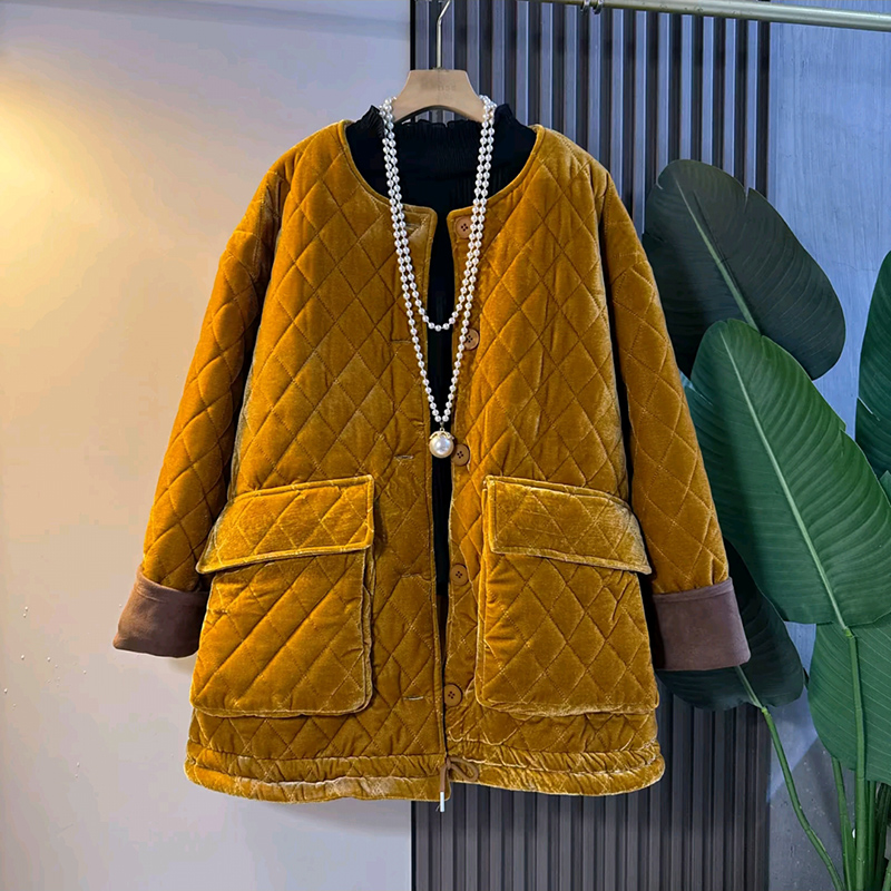 冬季大码女装菱格翻袖丝绒外套