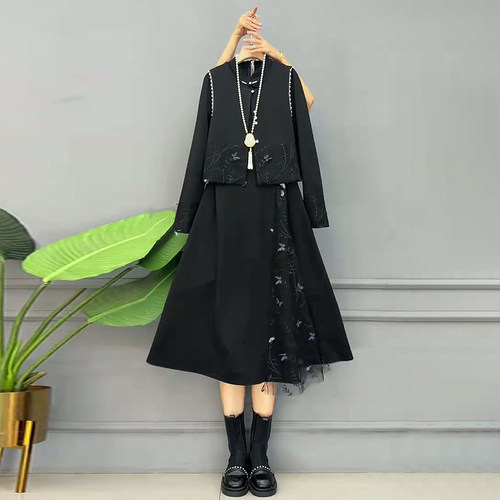复古新中式气质蕾丝连衣裙搭马甲