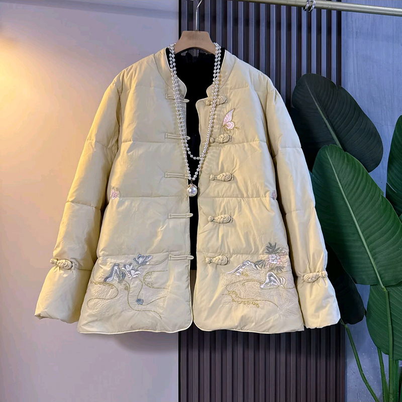 冬季大码女装国风绣花盘扣棉服