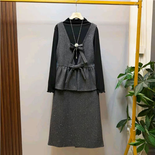 两面穿马甲打底衫半身裙三件套
