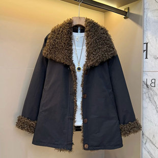 大毛领派克服胖妹妹冬季 时尚 新款 女装 夹棉外套保暖棉袄潮 大码 欧版