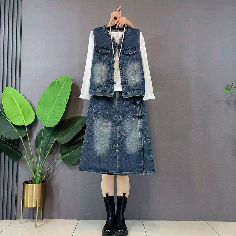 2026春季新款新中式复古烫钻马甲半身裙大码女装胖mm打底衫套装女,女装/女士精品,大码套装,淘宝优惠券,粉丝福利购,淘宝优惠卷