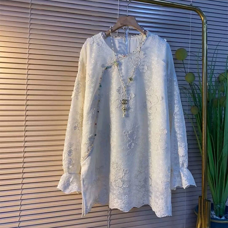 长袖宽松中长款蕾丝衫