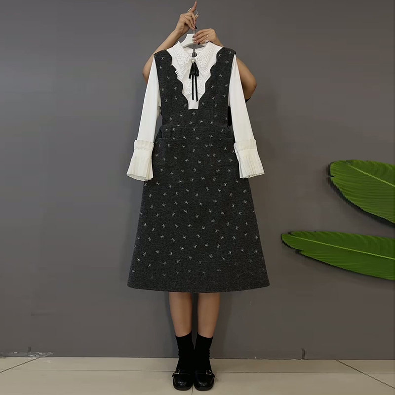 蝴蝶结背带连衣裙大码女装套装